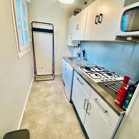Le Gousselot Parking Pompidou Un-sejour-a-part Apartament