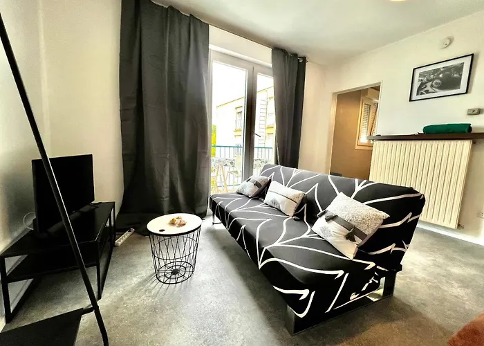 Le Gousselot Parking Pompidou Un-sejour-a-part Appartement *