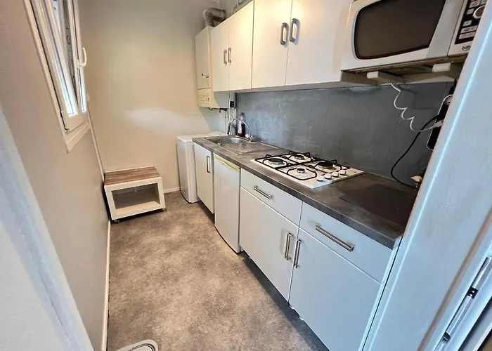 Le Gousselot Parking Pompidou Un-sejour-a-part Appartement